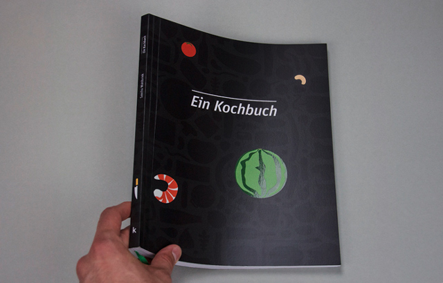 slanted_ein-kochbuch.jpg