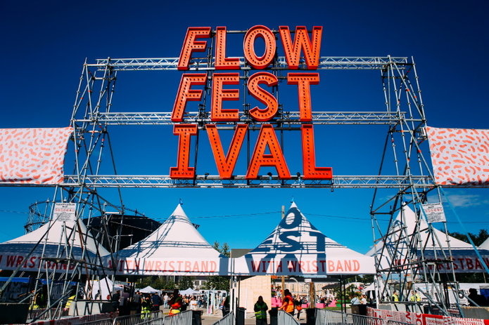 slanted_flowfestival_02.jpg