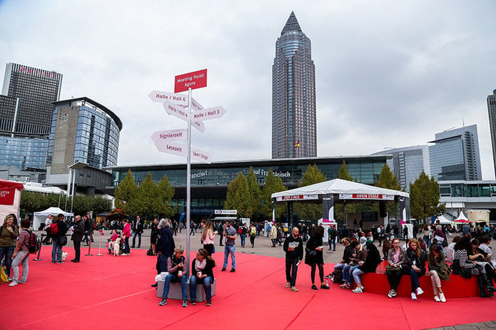 frankfurter_buchmesse_slanted_2017_02.jpg