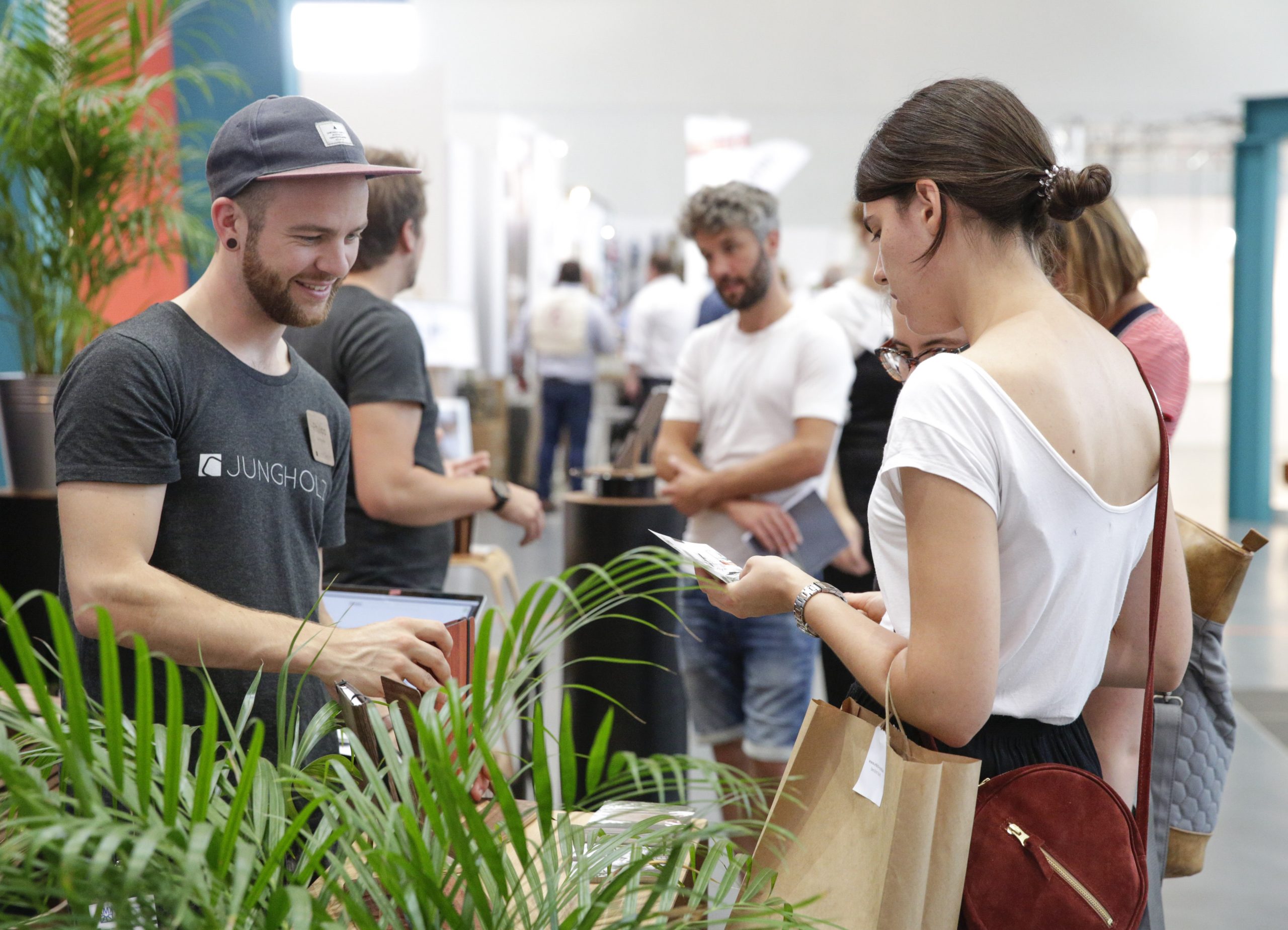 loft-jungefrau-an-messestand