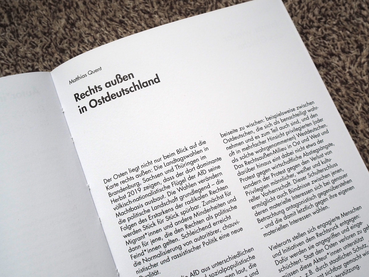 slanted-book-OstDeutschNow_06