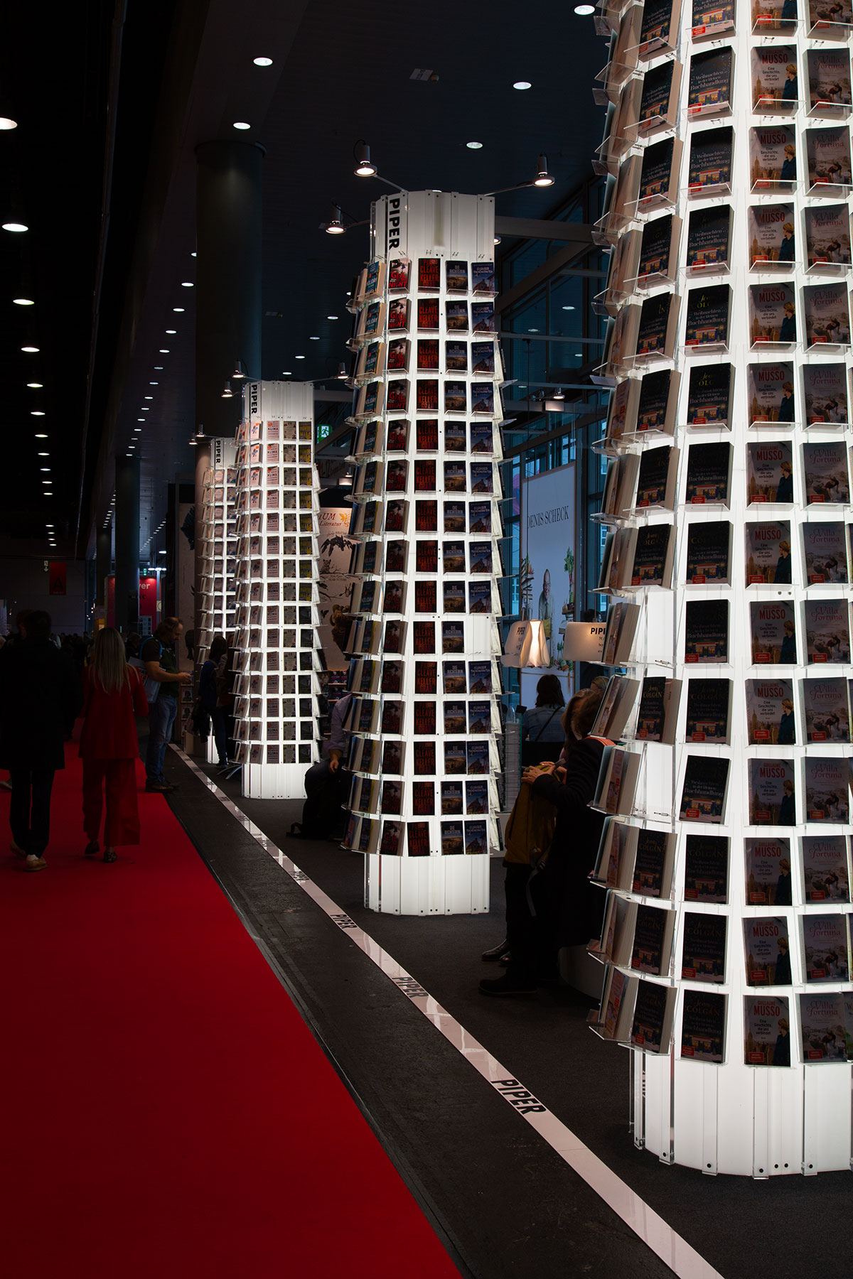 Slanted-Publishers-Frankfurt-Bookfair_23