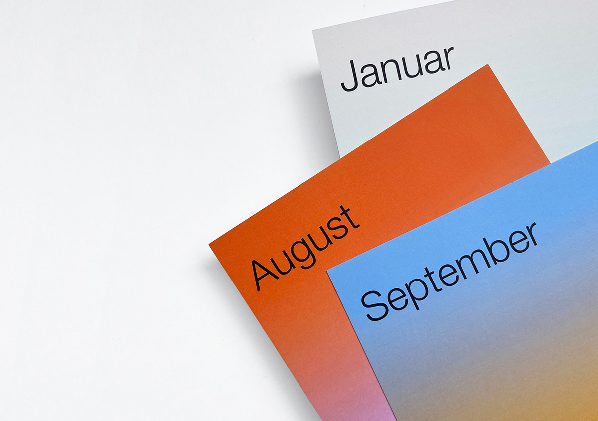 2024-12-09_67570ca74a903_Studio_Luzia_Hein_Gradient_Calendar_2025_03_Querformat