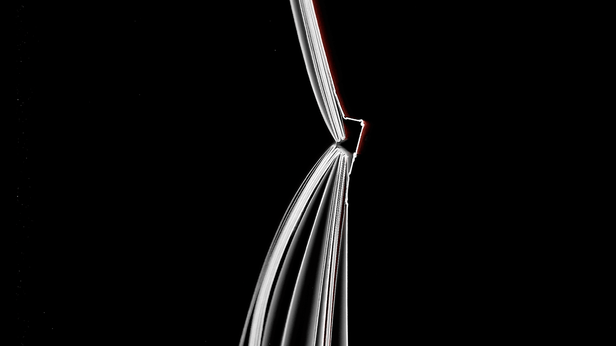 2025-09-04_68b97f38b0ede_10_raw_editorial_design_art_direction