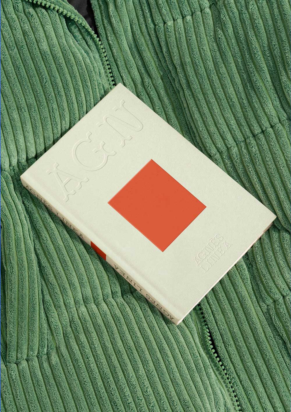 Bárur by MNDT Type — Slanted 04 Bárur by MNDT Type — Slanted 04