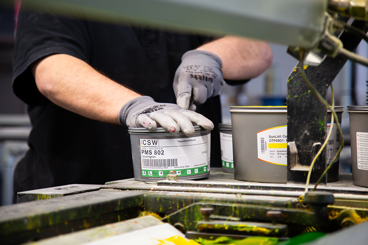 slanted-digital-tools06 slanted-digital-tools06