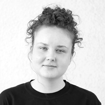 Slanted-Publishers_Emma-Waldraff
